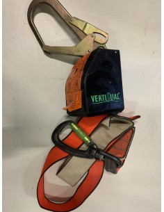 PAS ZABEZPIECZJACY PRZED... 2